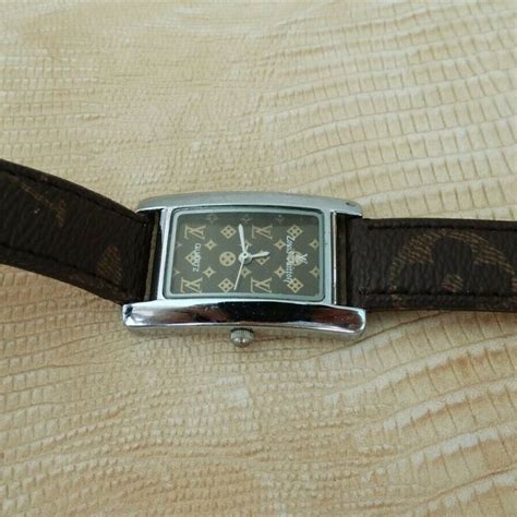 louis vuitton watch 3632hs2001l price